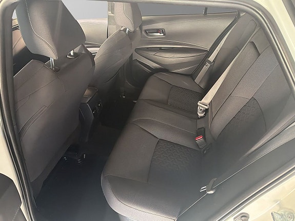 Toyota Corolla 10 of 11