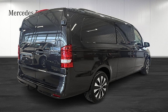 Mercedes-Benz Vito 119 4 of 5