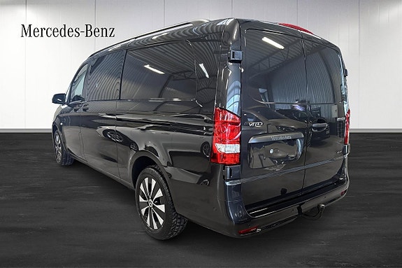 Mercedes-Benz Vito 119 3 of 5