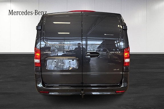 Mercedes-Benz Vito 119 14 of 15
