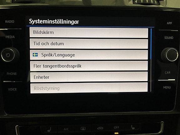 Volkswagen Golf I 21 of 22