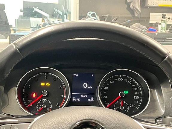Volkswagen Golf I 11 of 22