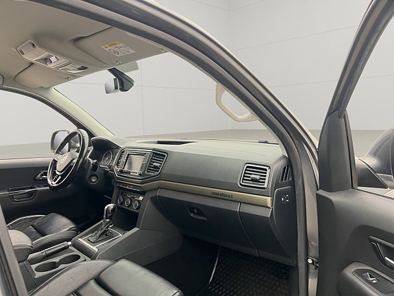 Volkswagen Amarok 28 of 30