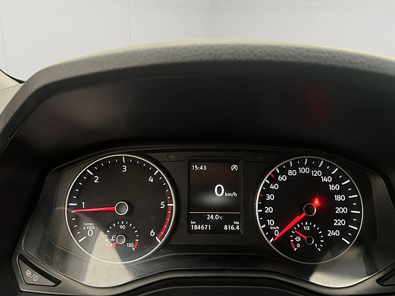 Volkswagen Amarok 19 of 30