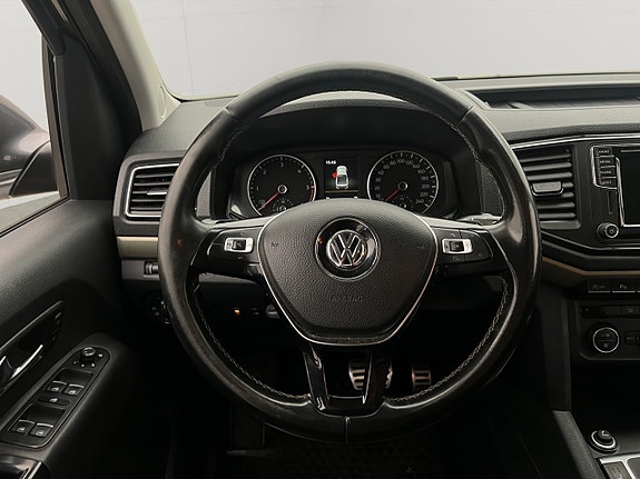 Volkswagen Amarok 15 of 30