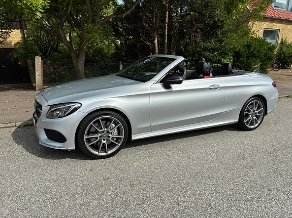 Mercedes-Benz C43 2 of 5