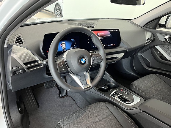BMW 120 7 of 14