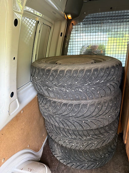 Volkswagen Caddy 5 of 5
