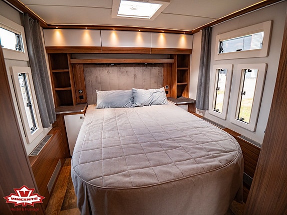 Polar 680 M23 *Queensbädd *Alde 10 of 18