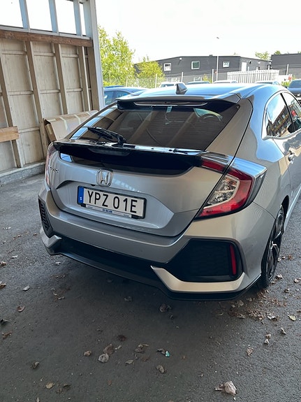 Honda Civic 3 of 5