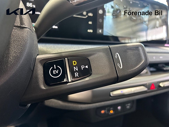Kia EV4 12 of 17