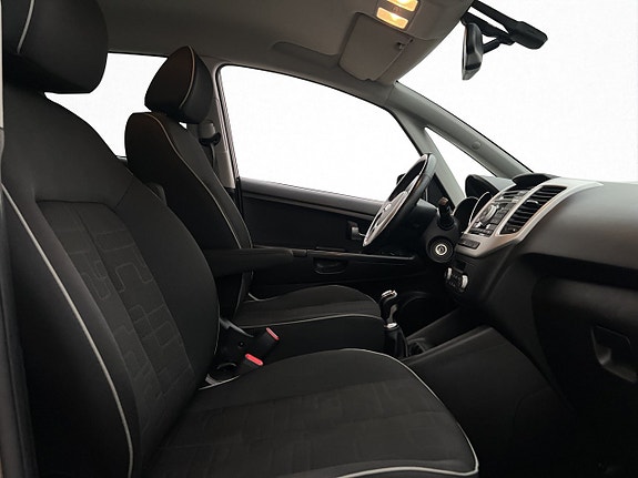 Kia Venga 13 of 26