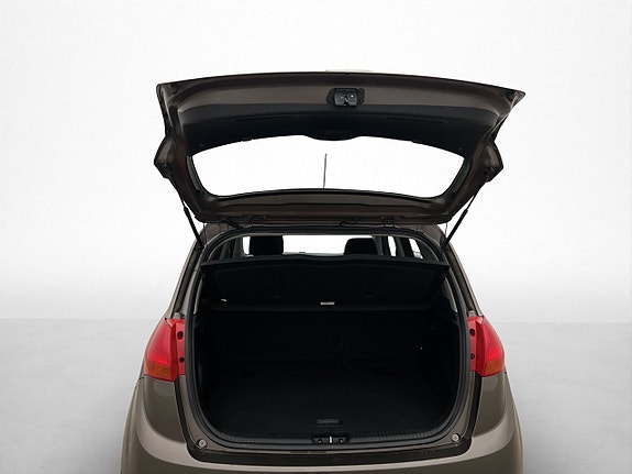 Kia Venga 22 of 26