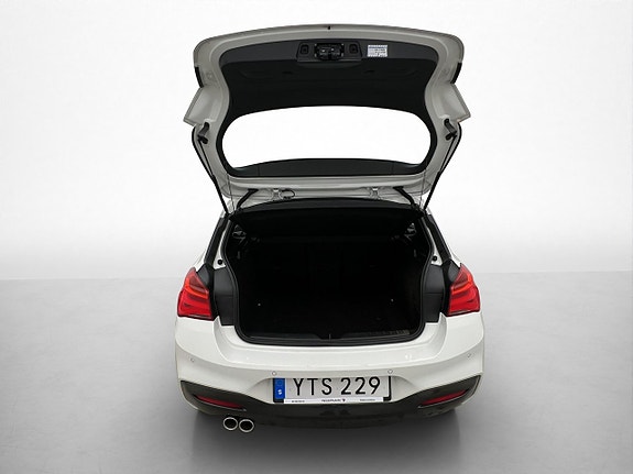 BMW 120 24 of 30