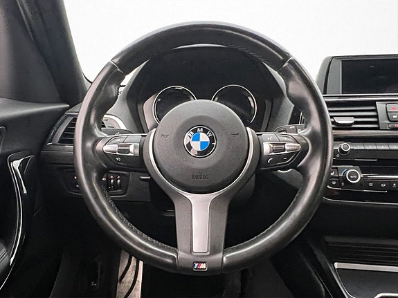 BMW 120 11 of 30