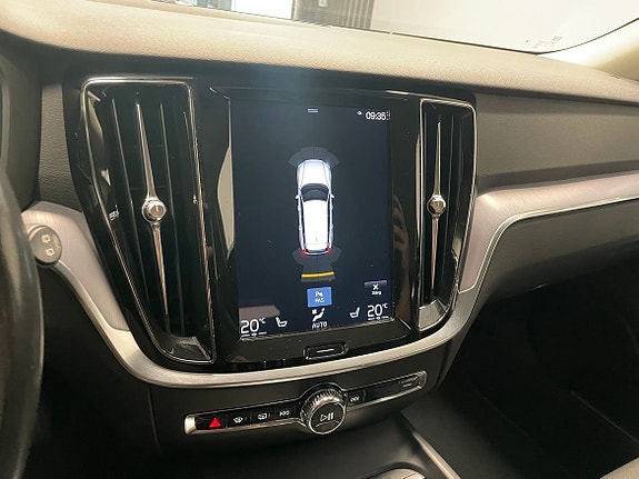 Volvo V60 17 of 20