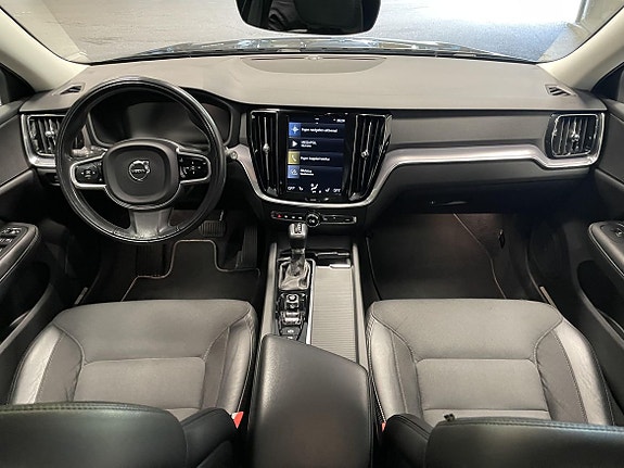 Volvo V60 13 of 20