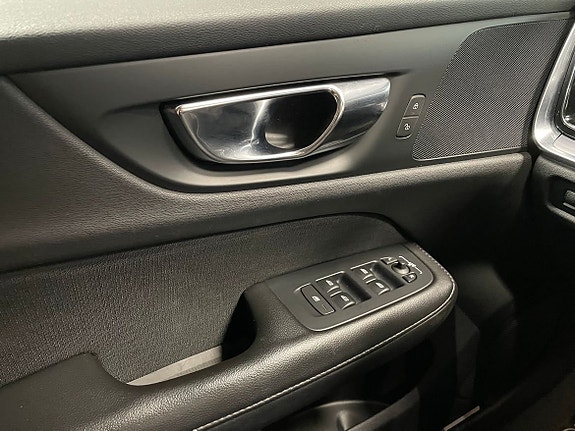 Volvo V60 14 of 20