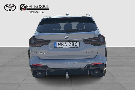 BMW X3 4 of 5