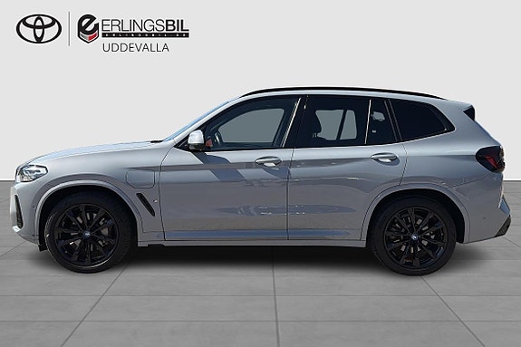 BMW X3 3 of 5