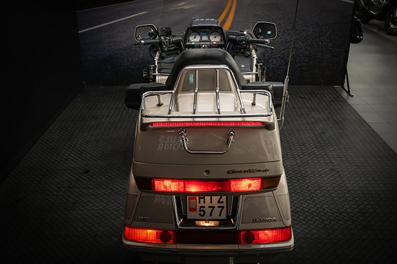 Honda GL1500 SE Gold Wing 5 of 14