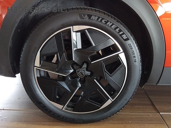 Peugeot 408 12 of 16