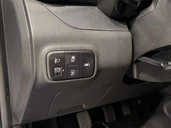 Hyundai i10 15 of 18