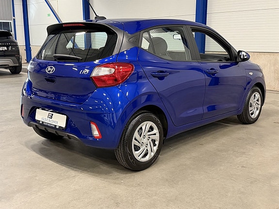Hyundai i10 5 of 18