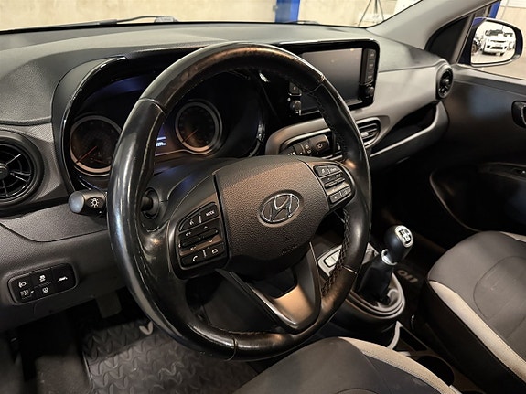 Hyundai i10 14 of 18