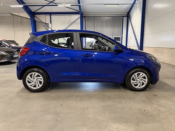 Hyundai i10 6 of 18
