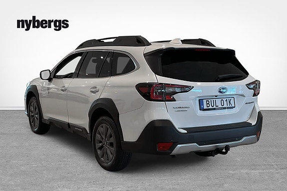 Subaru Outback 3 of 5