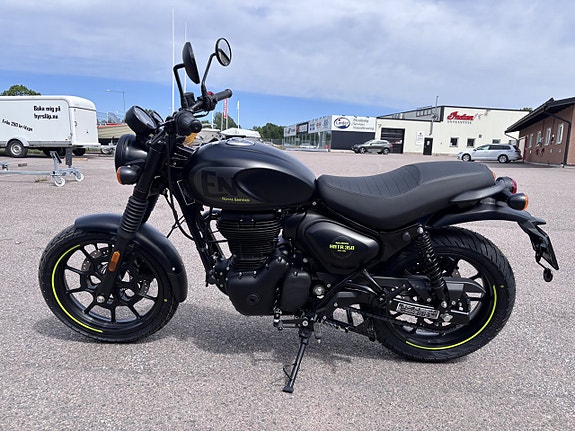 ROYAL Enfield HNTR 350 Graphite Grey 4 of 5
