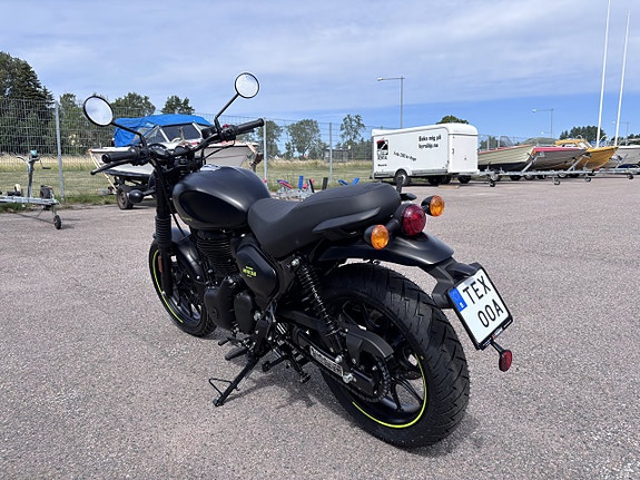 ROYAL Enfield HNTR 350 Graphite Grey 3 of 5