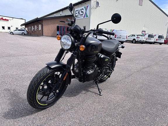 ROYAL Enfield HNTR 350 Graphite Grey 5 of 5