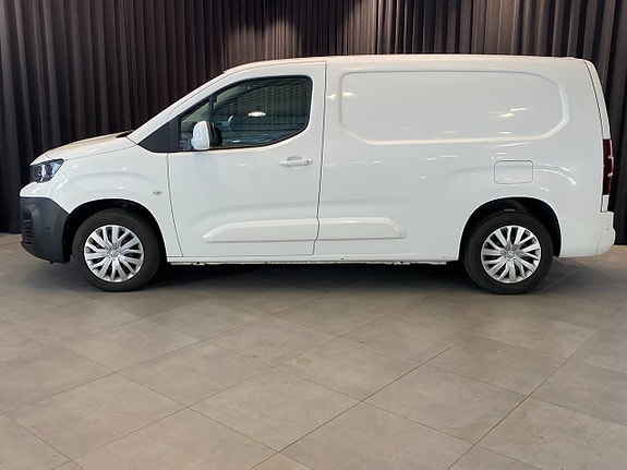 Peugeot Partner 3 of 5
