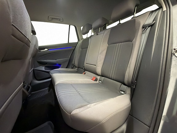 Volkswagen Golf Alltrack 15 of 30