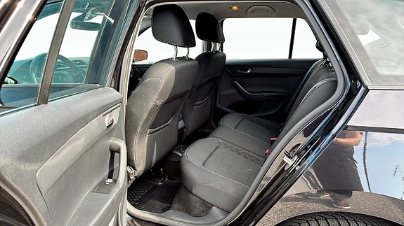 Skoda Fabia 11 of 16