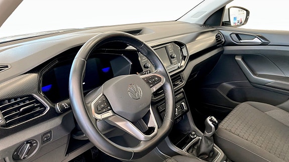 Volkswagen T-Cross 7 of 12