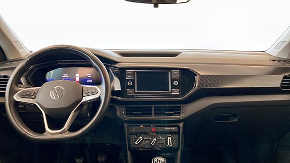 Volkswagen T-Cross 10 of 12
