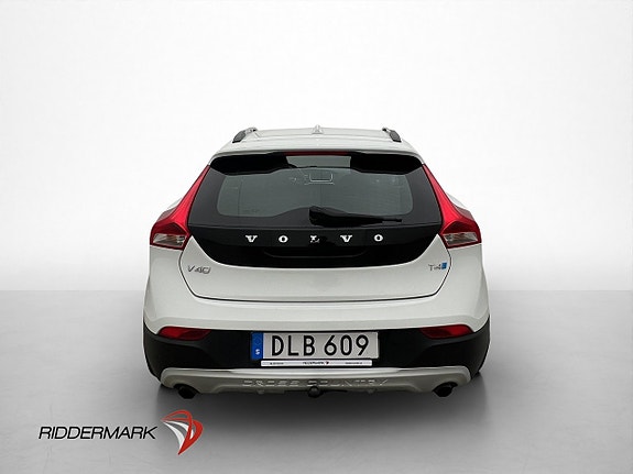 Volvo V40 Cross Country 6 of 30