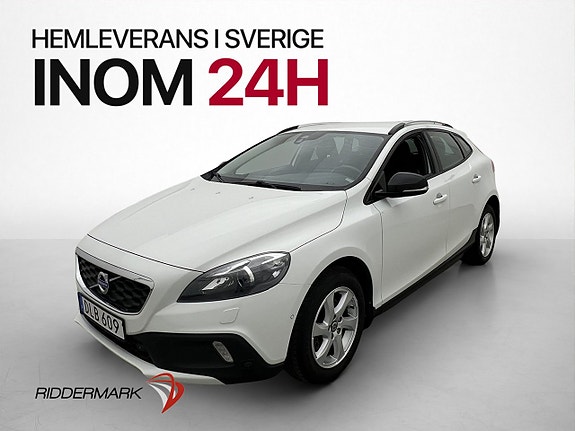 Volvo V40 Cross Country 3 of 30