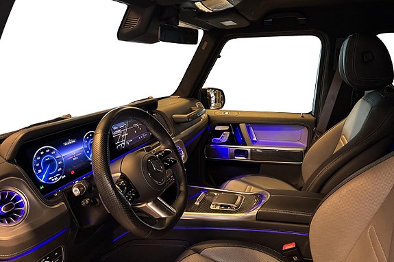 Mercedes-Benz G580 9 of 25