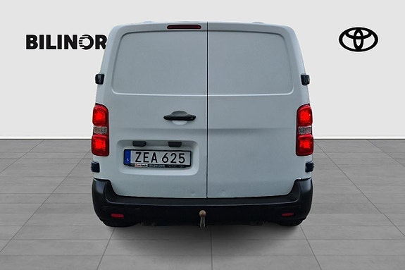 Toyota Proace 7 of 12