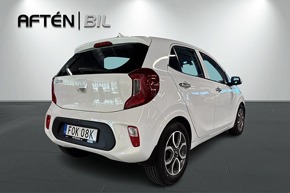 Kia Picanto 10 of 26