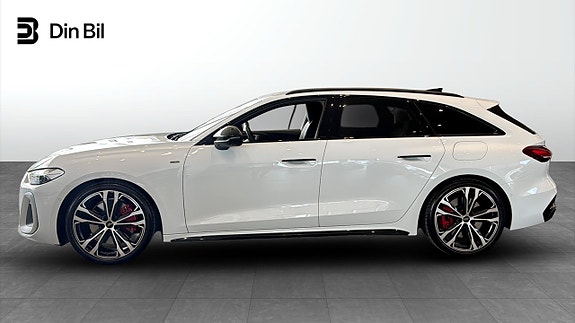 Audi A5 2 of 19