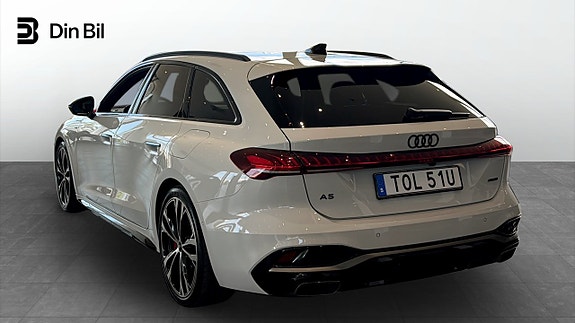 Audi A5 3 of 19