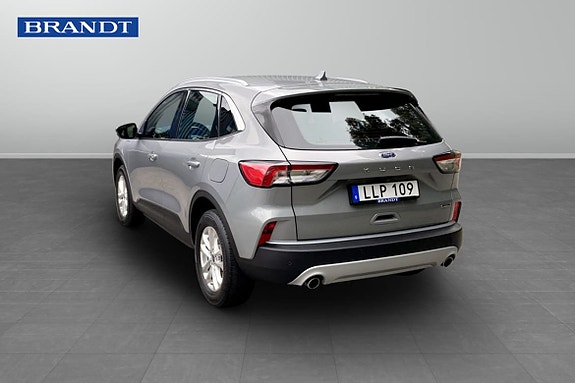 Ford Kuga 2 of 5