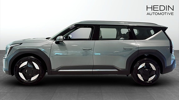 Kia EV9 4 of 5