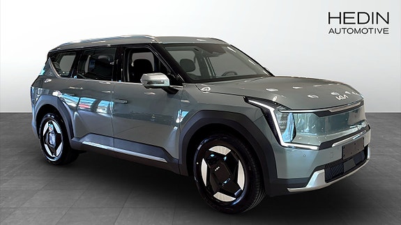 Kia EV9 3 of 5