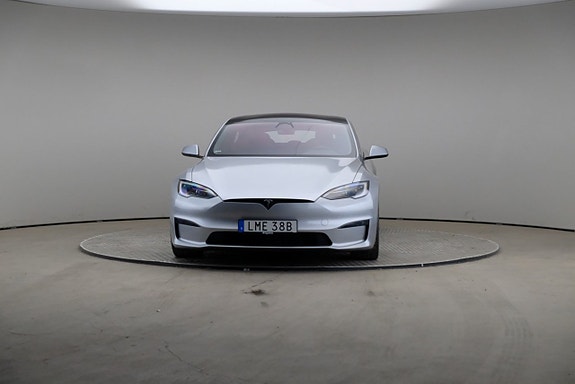 Tesla Model S 3 of 5